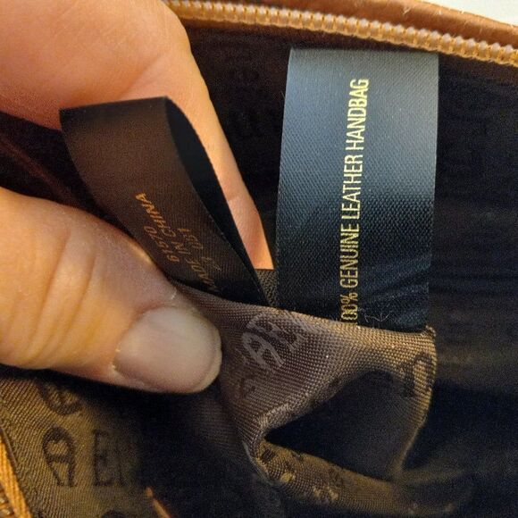 Etienne Aigner Tan Leather Zipper Top Silver tone Metal Shoulder Bag Cottagecore - Picture 12 of 13